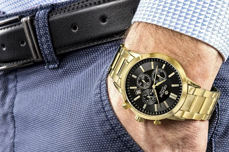 Giewont Chronograph Sapphire Men’s Watch / gold black