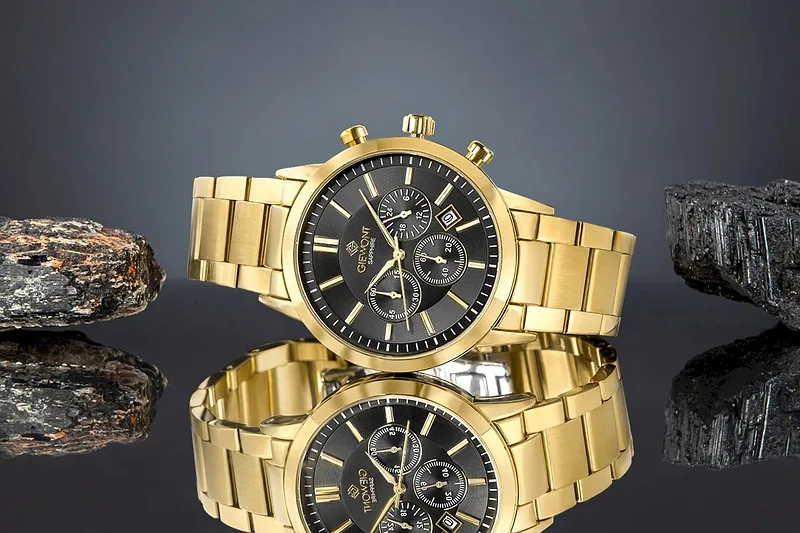 Giewont Chronograph Sapphire Men’s Watch / gold black