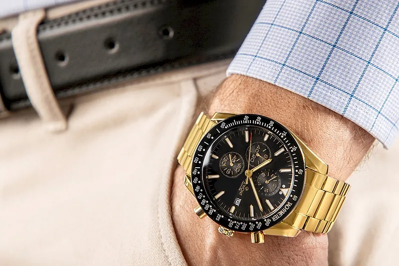 Giewont Chronograph Sapphire Men’s Watch / gold/black