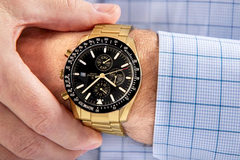 Giewont Chronograph Sapphire Men’s Watch / gold/black