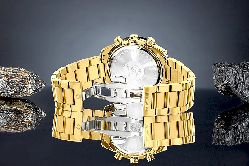 Giewont Chronograph Sapphire Men’s Watch / gold/black