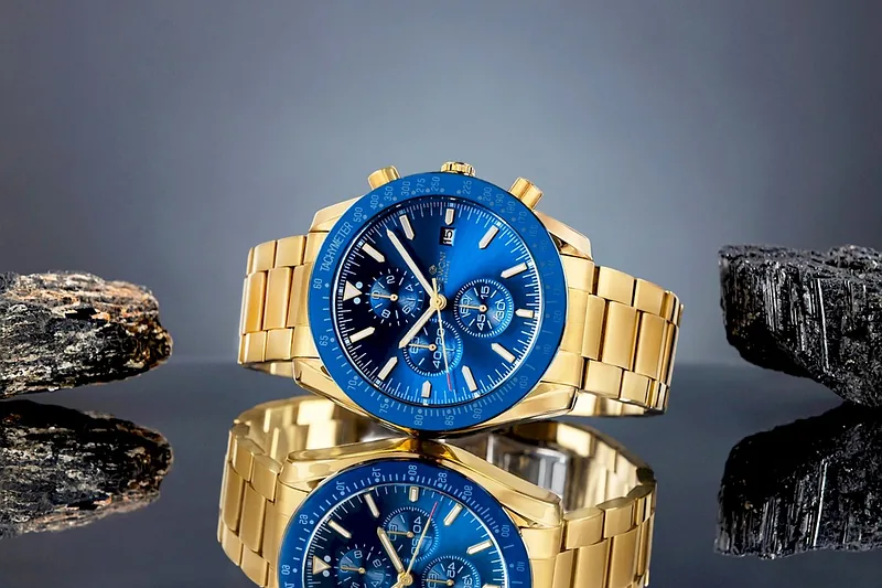 Giewont Chronograph Sapphire Men’s Watch / gold-blue
