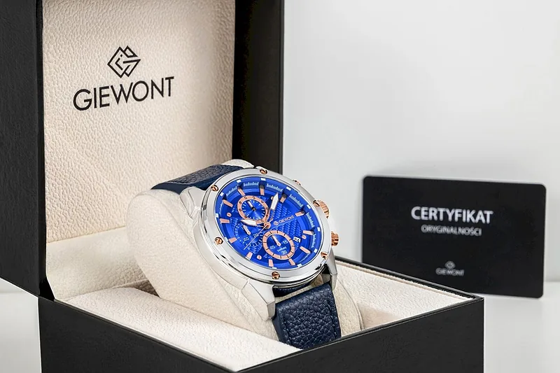 Giewont Chronograph Sapphire Men’s Watch / silver-blue