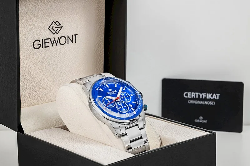 Giewont Men’s Chronograph Sapphire Watch / silver/blue