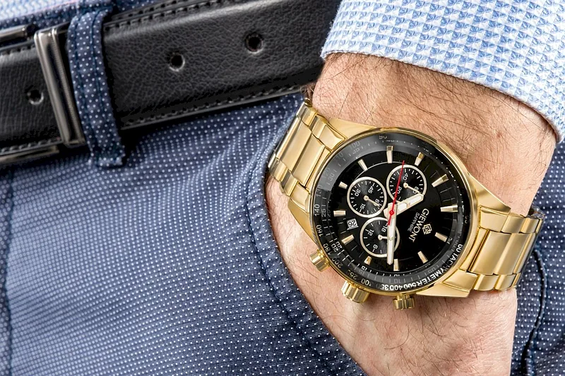 Giewont Chronograph Sapphire Men’s Watch / gold/black