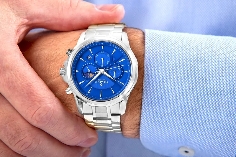 Giewont Chronograph Sapphire Men’s Watch / silver-blue