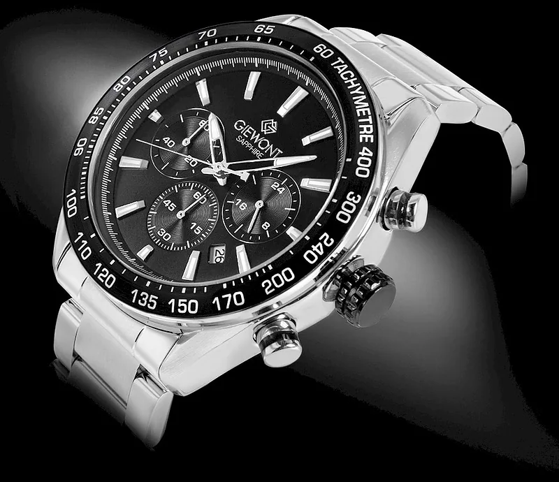 Giewont Chronograph Sapphire Men’s Watch / silver/black