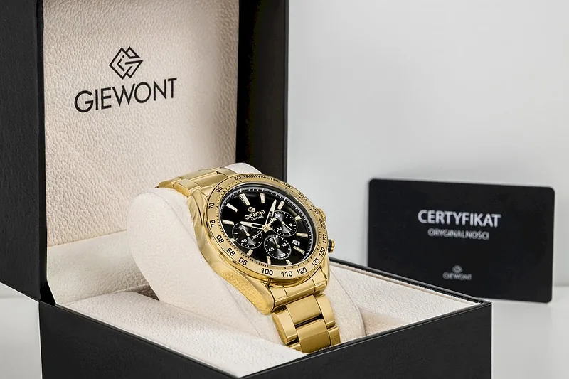 Giewont Men’s Chronograph Sapphire Watch / gold/black