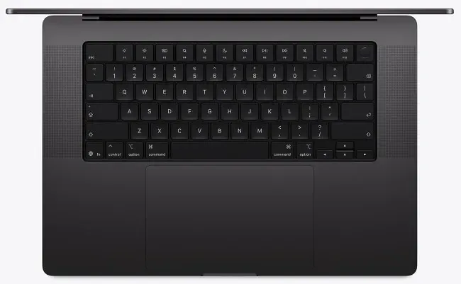 Apple Macbook Pro – M5 Pro (18/20) | 16,2” | 48GB | 2TB | Mac OS | Gw.czerń | Nano | Zasilacz 140W | US