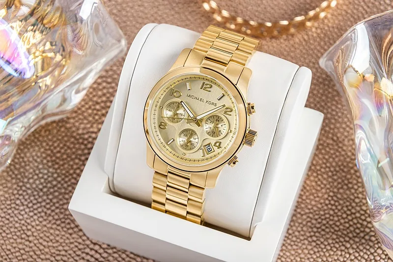 MICHAEL KORS Runway MK7323 Women’s Watch / gold
