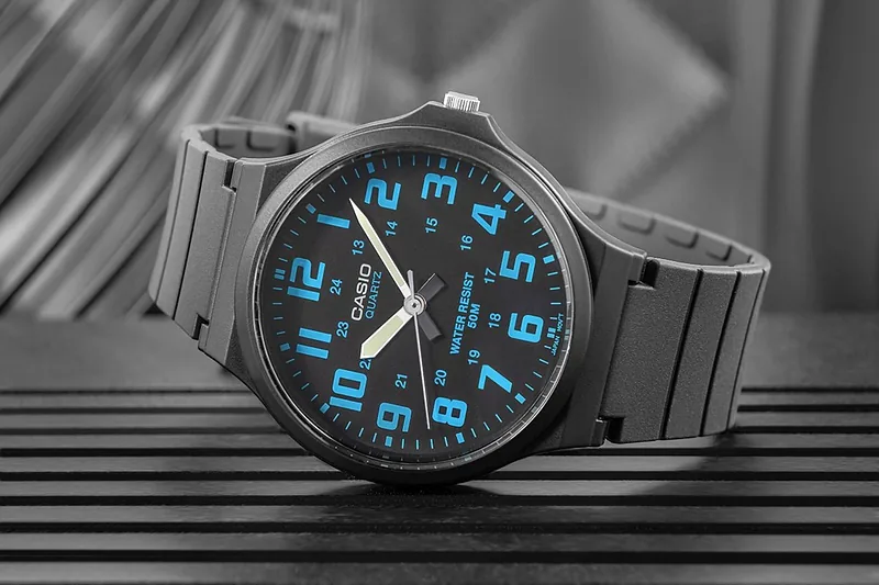 Casio MW-240-2BVEF Men’s Watch