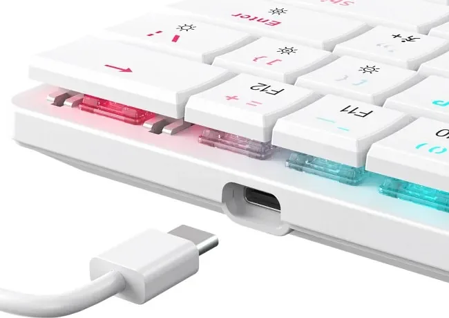 White Shark GK-006211 Nagamaki biały red switch