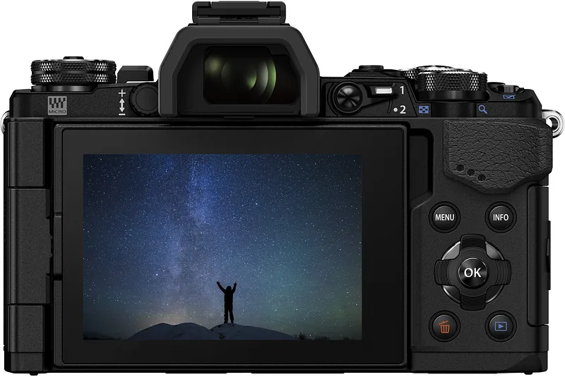 Olympus OM-D E-M5 Mark II  kere, must