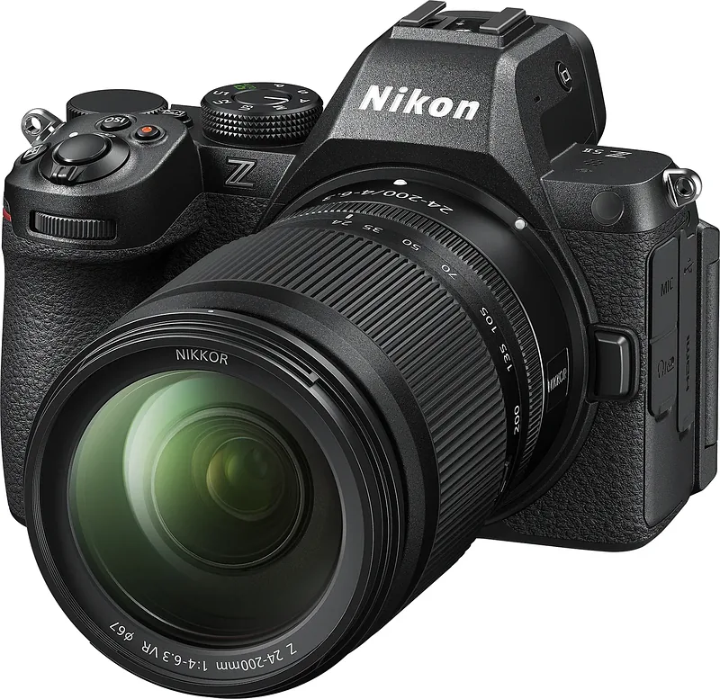 Nikon Z5 II -süsteemkaamera, kere + NIKKOR Z 24-200mm f/4-6.3 VR objektiiv