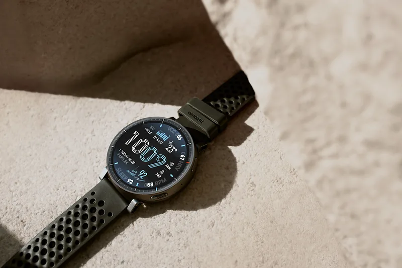 Amazfit Active Max 3,81 cm (1.5″) AMOLED Digitaalne 480 x 480 pikslit Puutetundlik ekraan Must