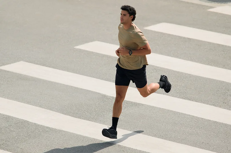 Amazfit Active Max 3,81 cm (1.5″) AMOLED Digitaalne 480 x 480 pikslit Puutetundlik ekraan Must