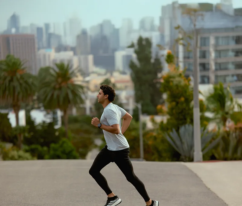 Amazfit Active Max 3,81 cm (1.5″) AMOLED Digitaalne 480 x 480 pikslit Puutetundlik ekraan Must
