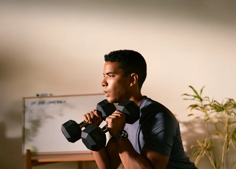 Amazfit Active Max 3,81 cm (1.5″) AMOLED Digitaalne 480 x 480 pikslit Puutetundlik ekraan Must