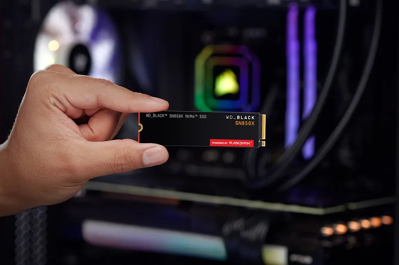 Western Digital Black WD_BLACK™ SN850X NVMe™ SSD POWERED BY SANDISK 1 TB