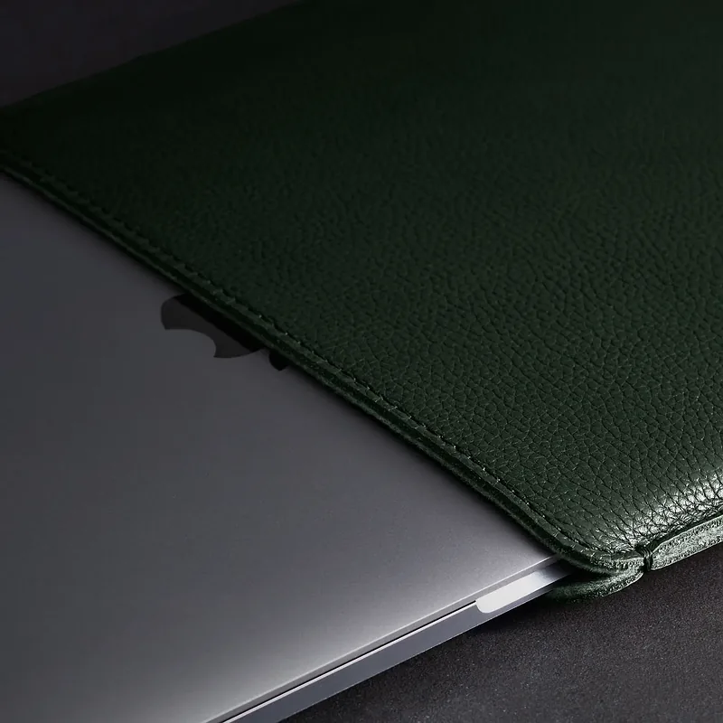 Woolnut nahast ümbris 13″ MacBook Pro & Air, roheline