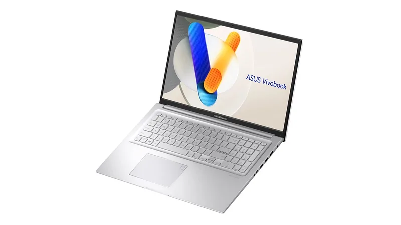 ASUS Vivobook 17 X1704VA-AU1067 Core i5-120U 17.3″ FHD IPS-level display 60Hz 250 nits AG 16GB DDR5 512GB SSD Intel Graphics 720p webcam 50Wh No OS Cool Silver